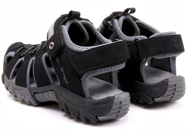 KEEN Kids Closed Toe Sandals Quick Dry Non Slip Black-5